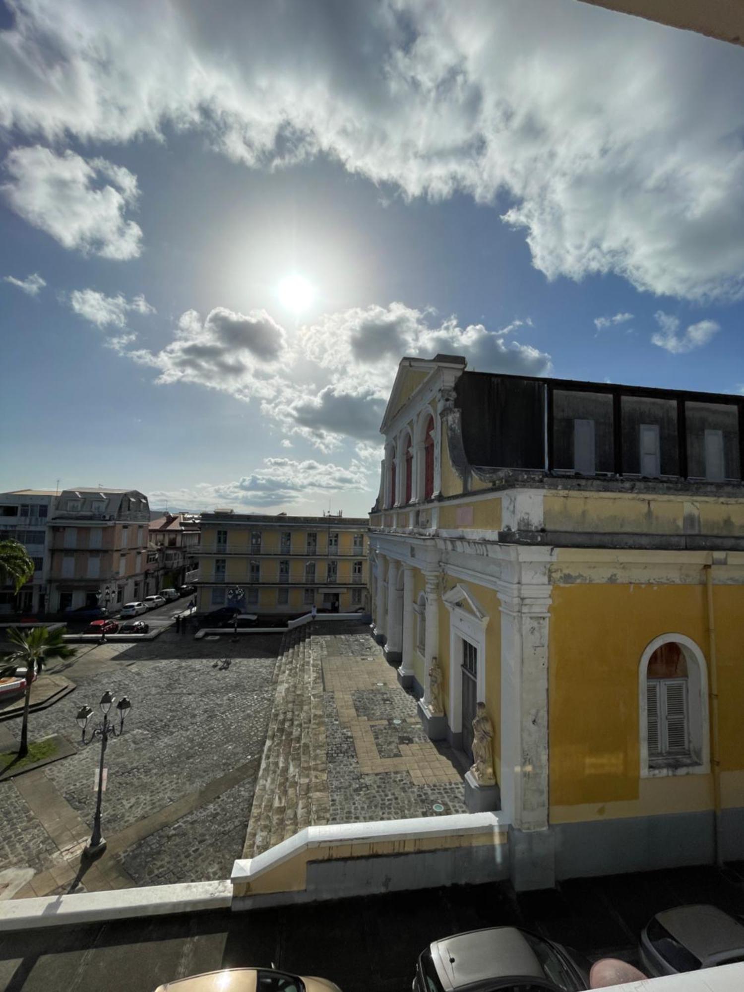 Apartamento T2 Calme Et Lumineux Au Coeur De Pointe-A-Pitre Exterior foto